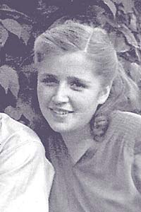 Ирина Александровна Комарова (Нестерович)
